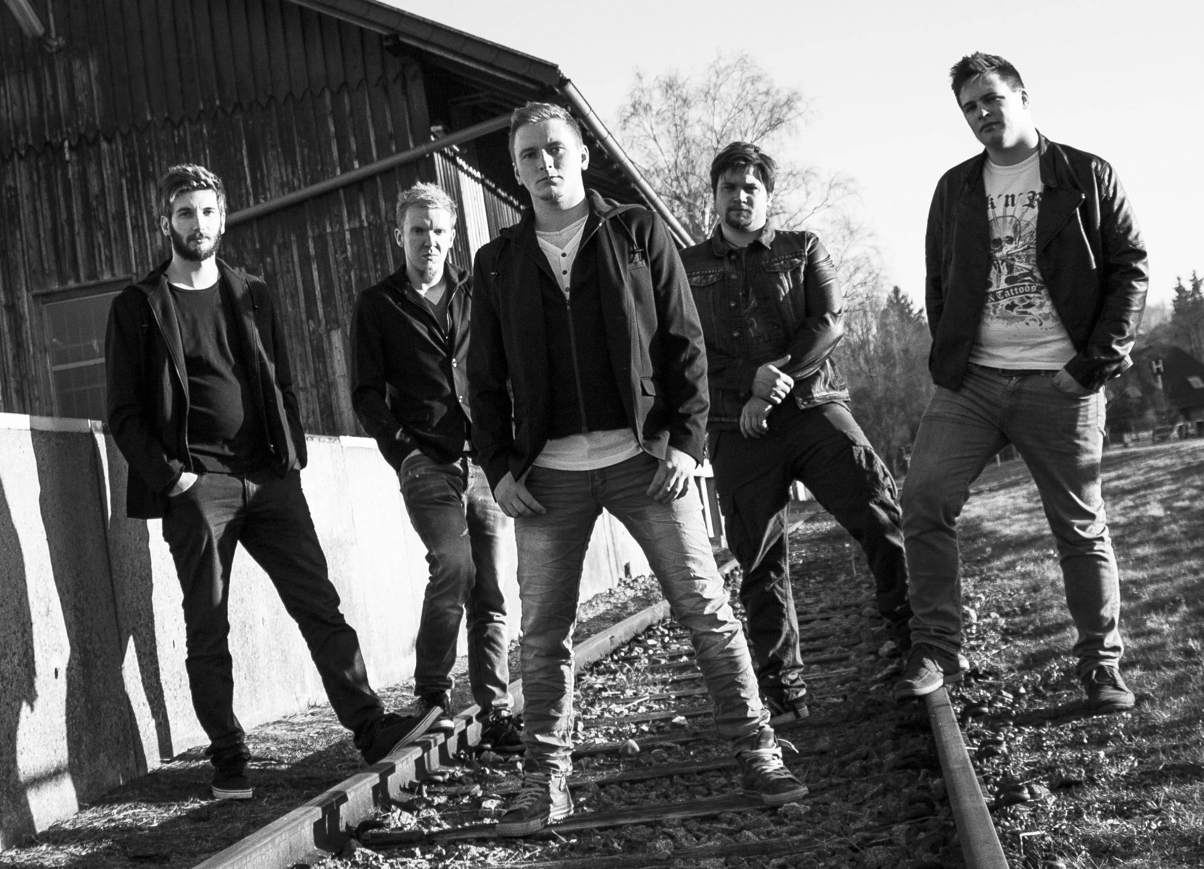 CROSSING EDGE â€“ â€žBreakoutâ€œ am 21.08.15