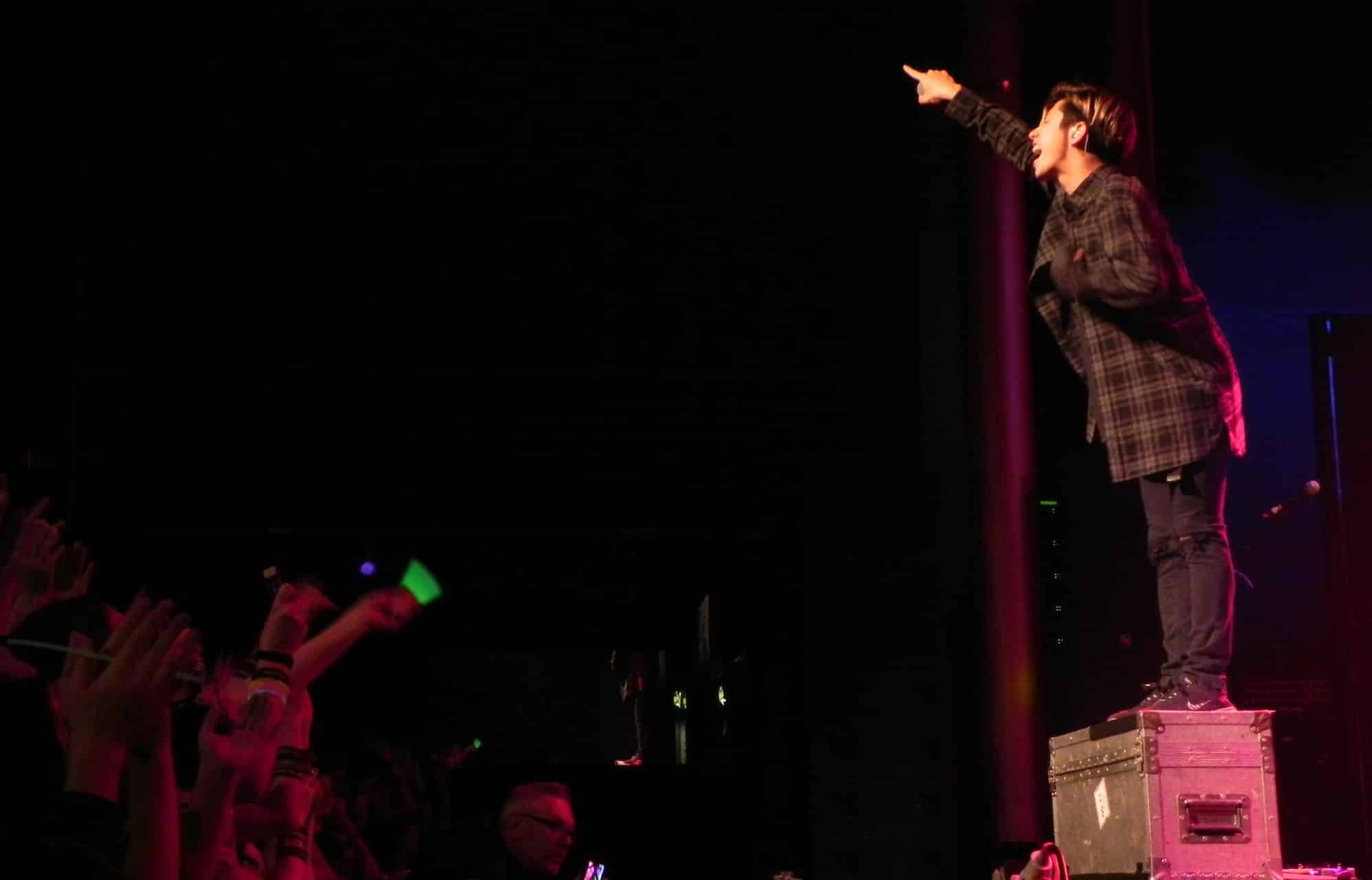 One Ok Rock und We Came As Romans im X-tra