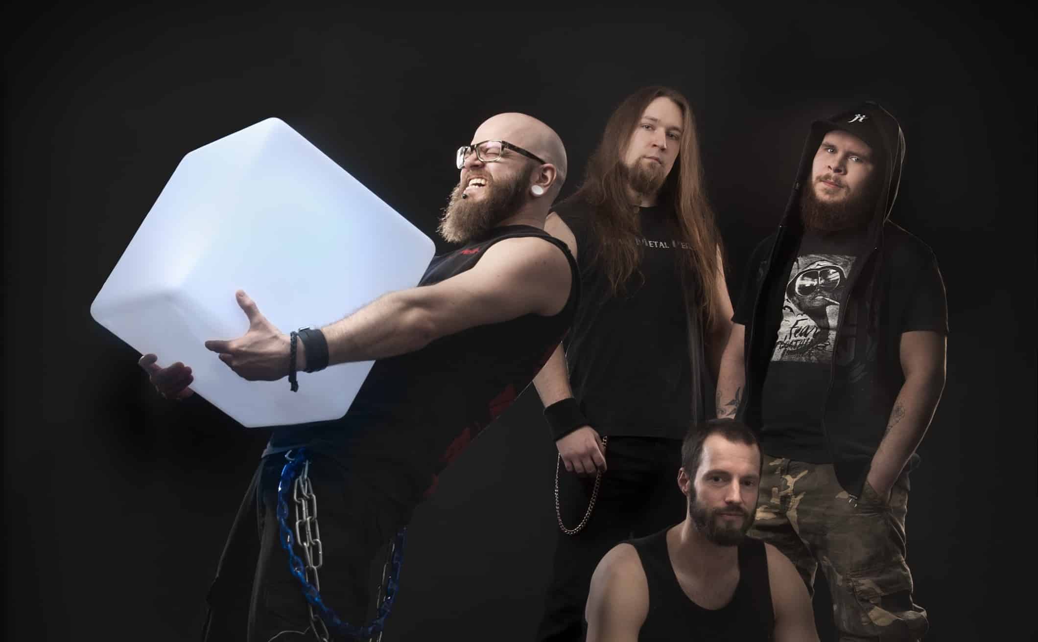 PEEKABOO PRIMATE mit Video