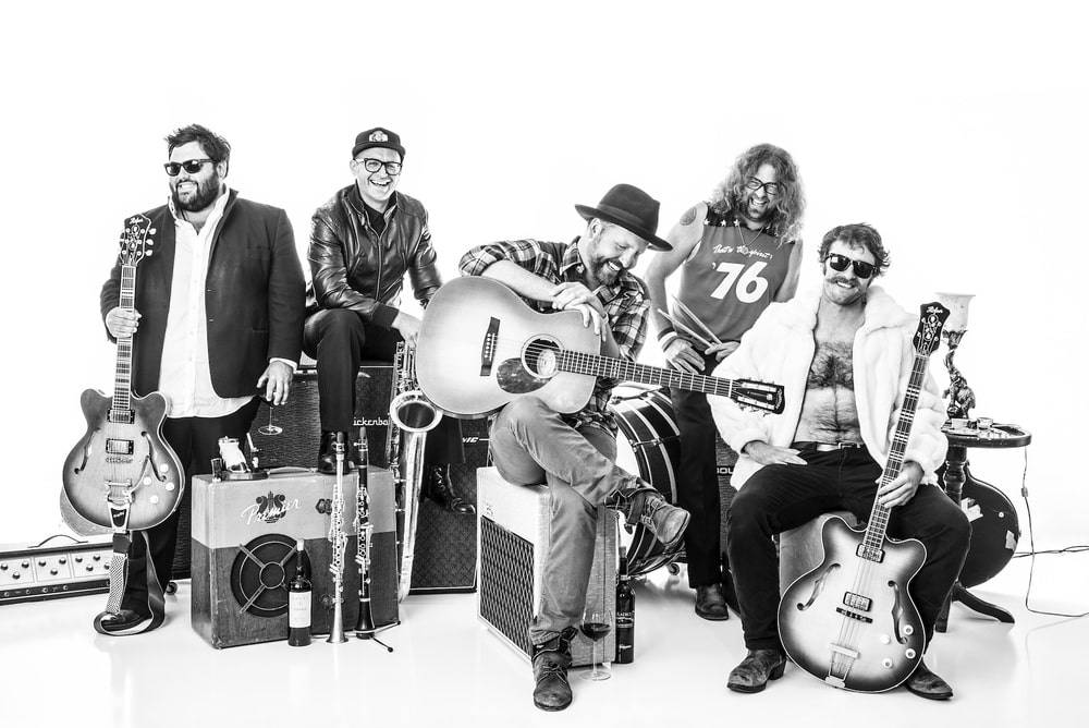 Miles Nielsen and The Rusted Hearts – Album und Tour