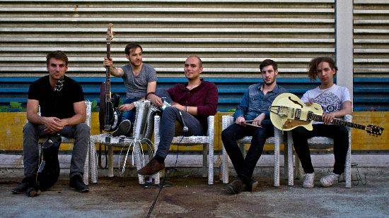 MADEGRAS – Single „A Little Story“ erscheint diesen Freitag