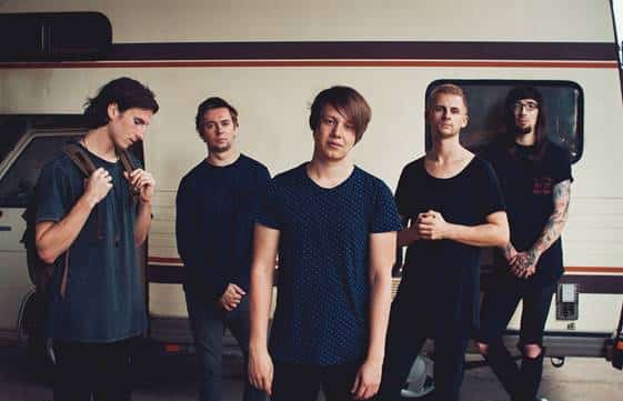 ANNISOKAY präsentieren Single/Video „Loud“ vom kommenden Album „Devil May Care“