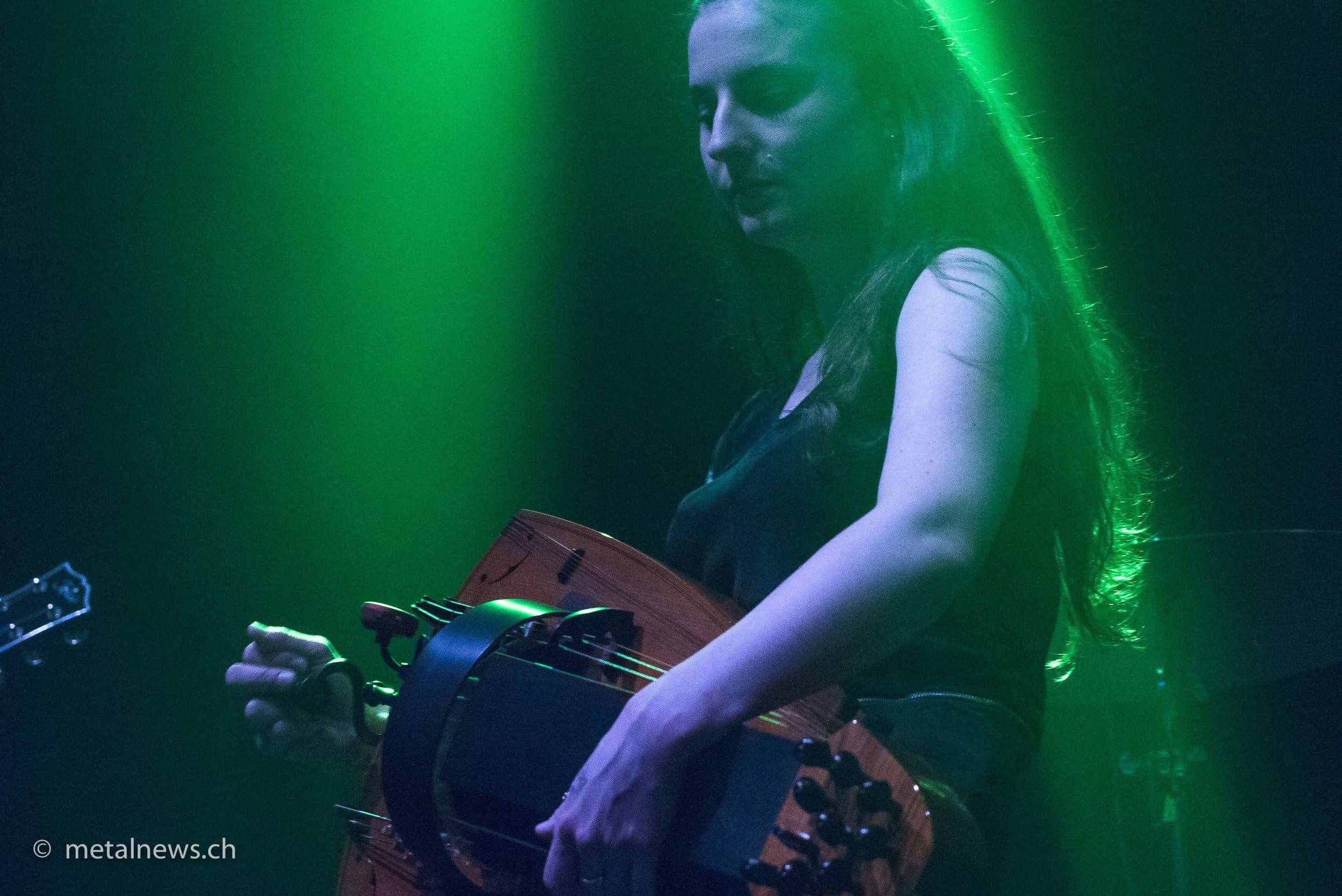 CELLAR DARLING supporten AMORPHIS im Komplex 457