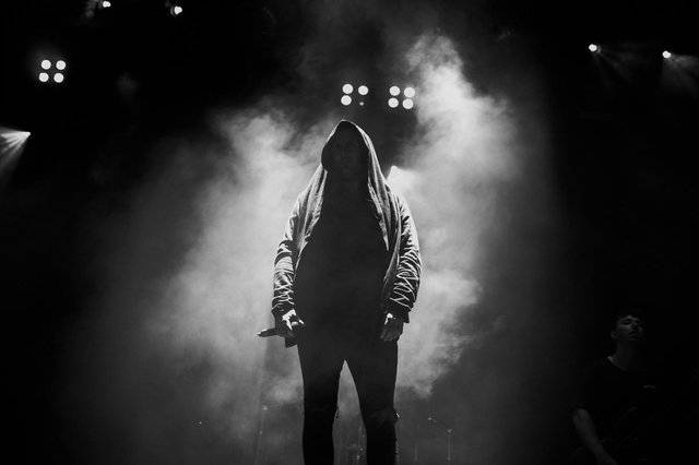 THY ART IS MURDER – Sänger C.J. McMahon kehrt zurück – Neuer Song veröffentlicht