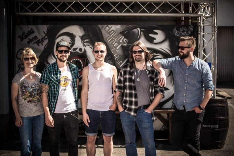 AWAKEN SHEPHERD – Debütieren mit emotionalem Video zu R.I.P. 