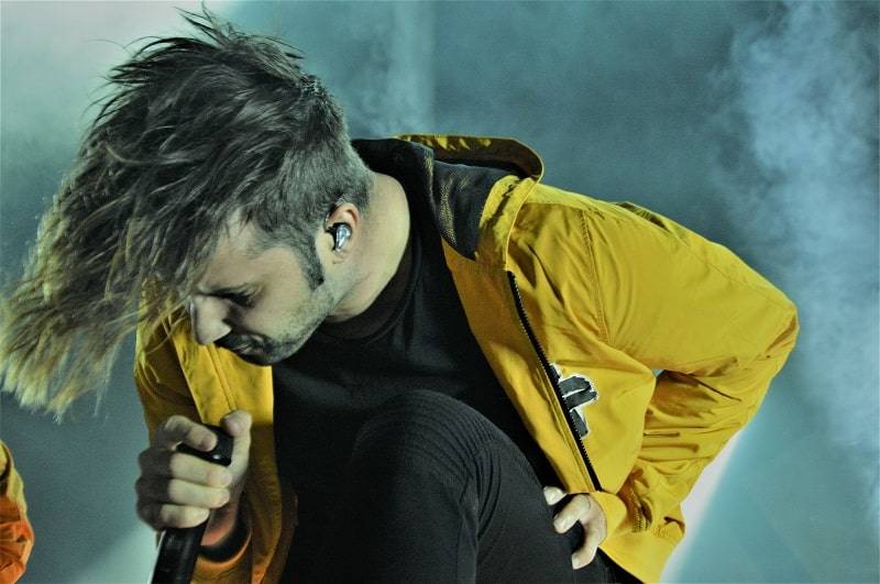 ESKIMO CALLBOY im Komplex