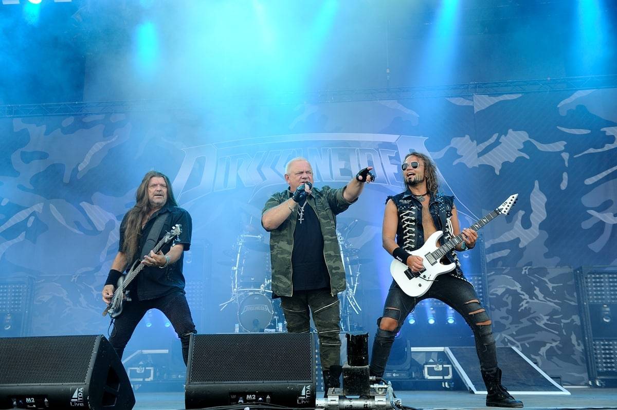 U.D.O. – Vorweihnachten in der Provinz