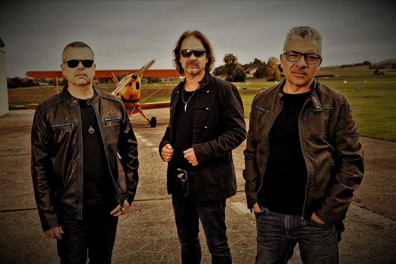 PILOTS OF THE DAYDREAMS – Album „Angels Are Real“ kommt im März