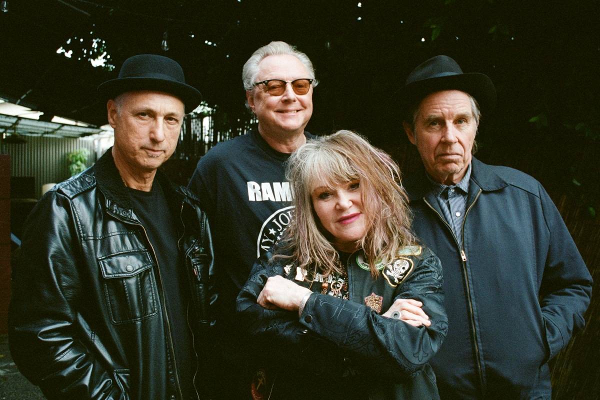 X – neues Album „Alphabetland“ nach 30 Jahren