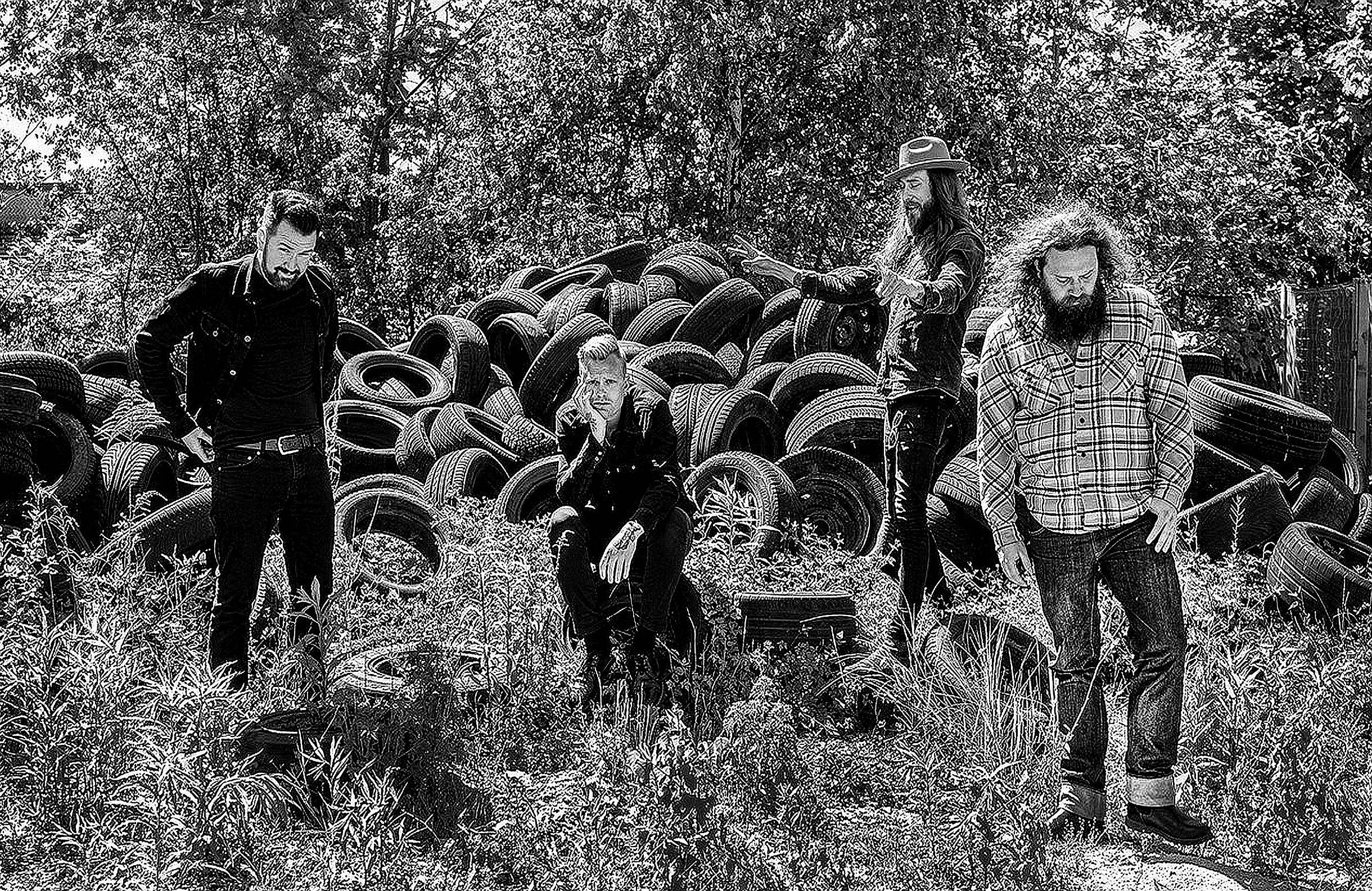 Deville (SWE) I Support: TBA