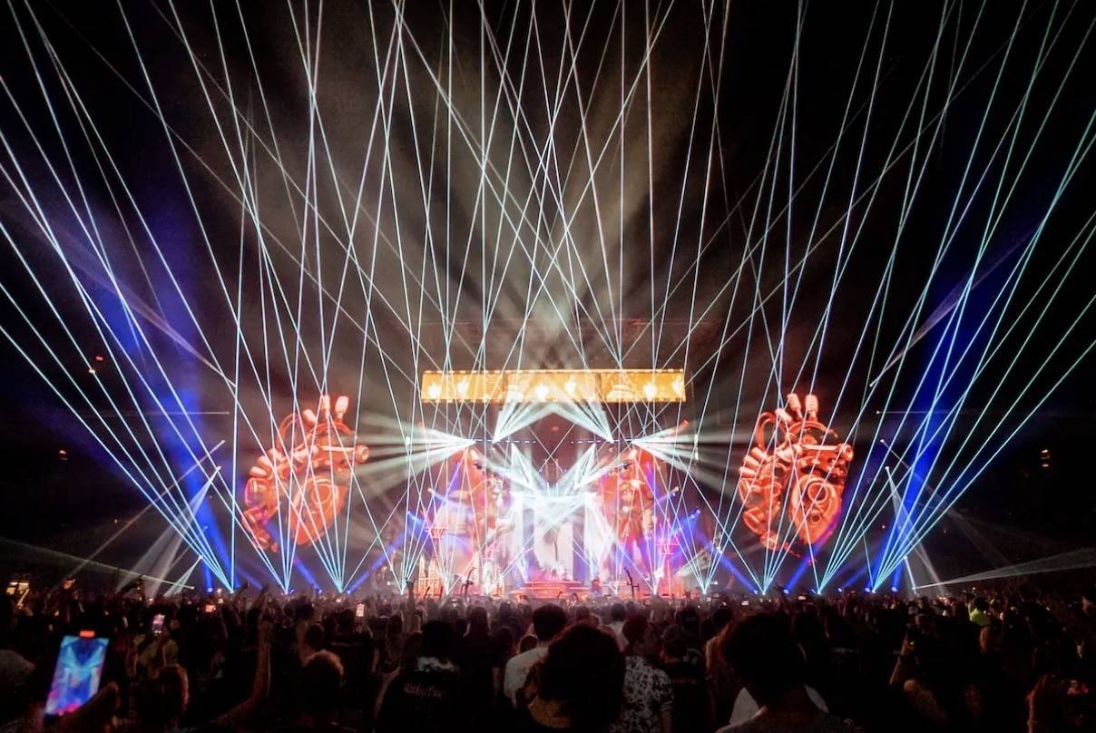 DEF LEPPARD und MÖTLEY CRÜE auf gemeinsamer Tour