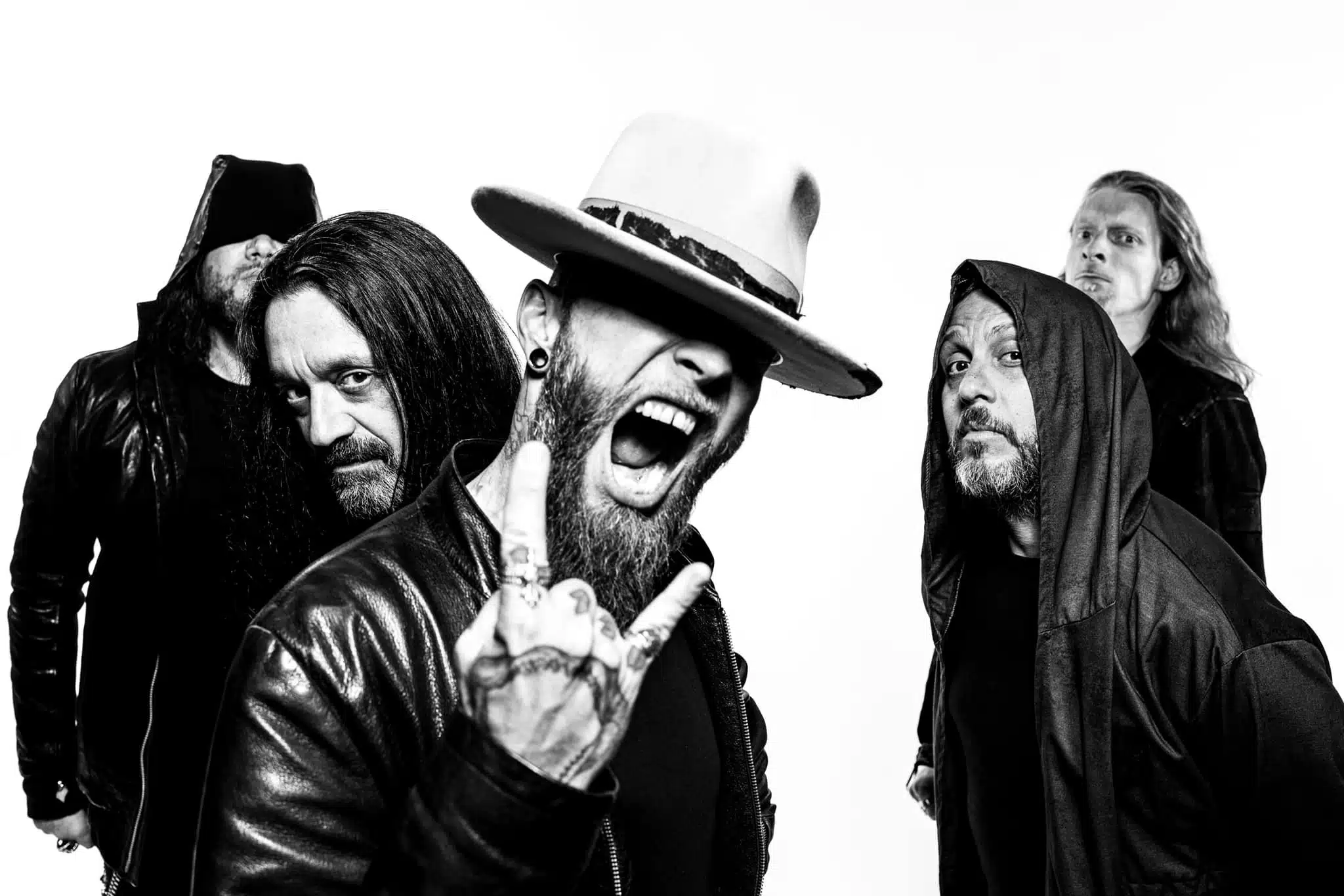 GRAYWOLF veröffentlichen erste Single „Miles n Miles To Go“