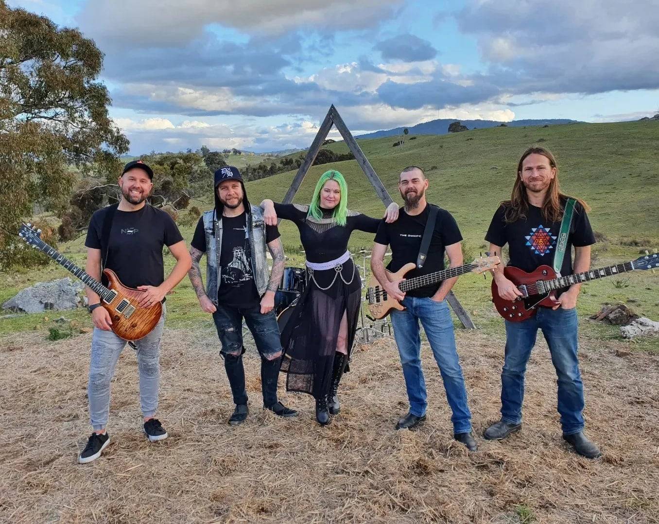 SPACEGOAT – Video „Earthquakes“