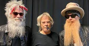 ZZ TOP live mit neuem Basser auf Tour