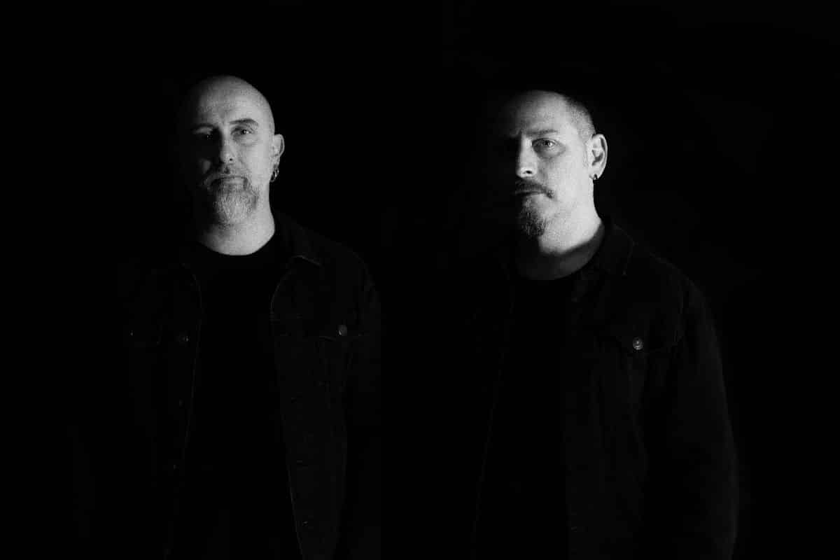 WHITE STONES – „D-Generación“