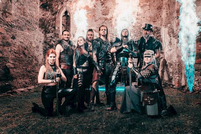 Besser spät als nie – FEUERSCHWANZ mit „Warriors“