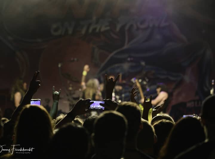 STEELPANTHER – Awareness? No Awareness!