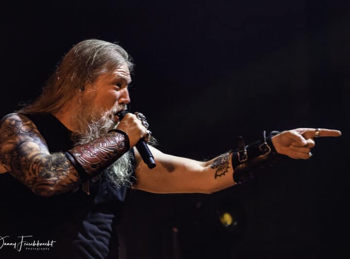 AMON AMARTH mit neuem Track „We Rule The Waves“