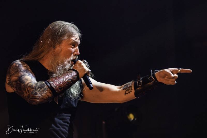 AMON AMARTH mit neuem Track „We Rule The Waves“