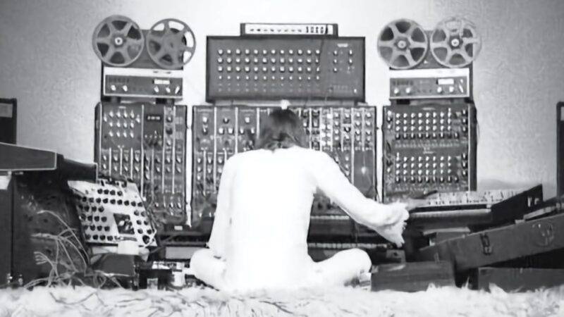 KLAUS SCHULZE – unveröffentlichtes Album „101, Milky Way“ erscheint am 15. November