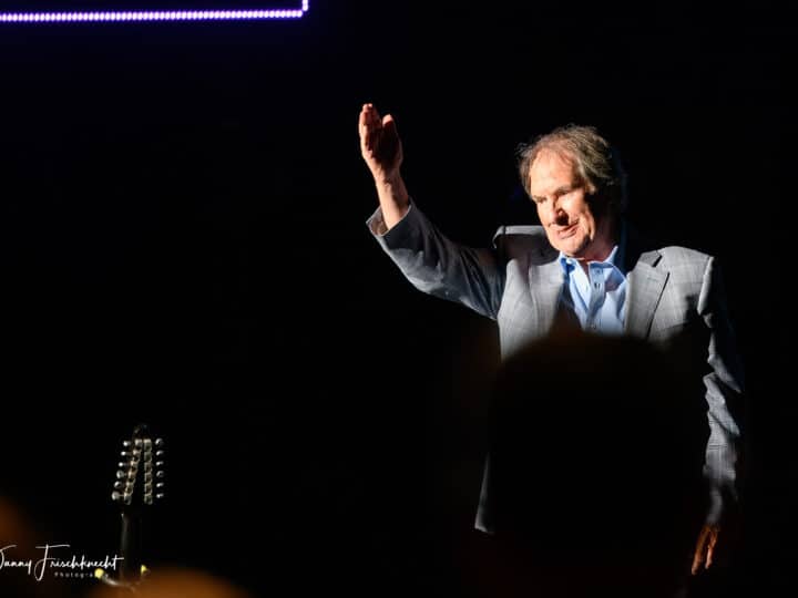 CHRIS DE BURGH im Theater 11 in Zürich – Zeit aufzuhören?
