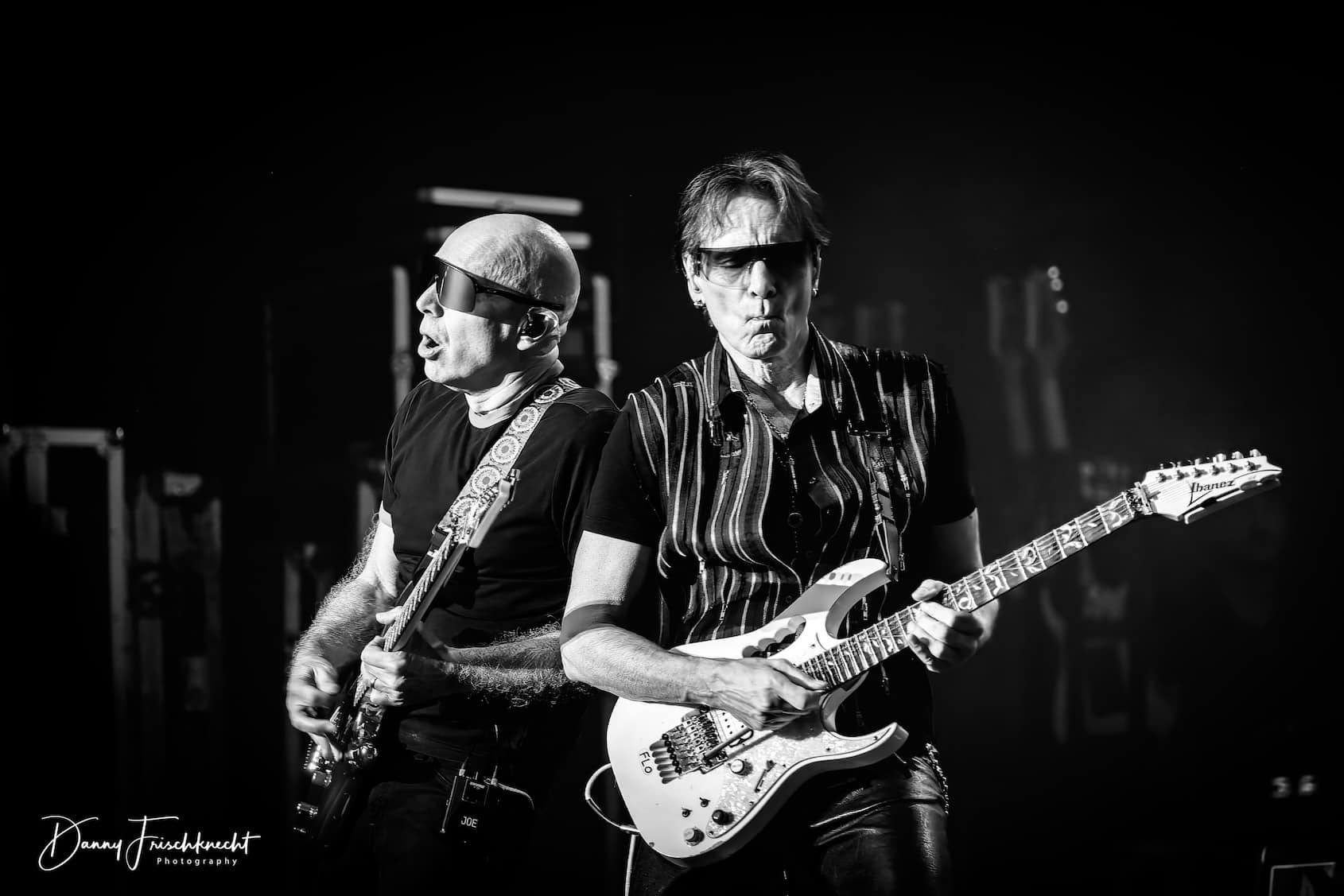 SATCHVAI Band – macht uns Fotografen ruhig das Leben schwer…