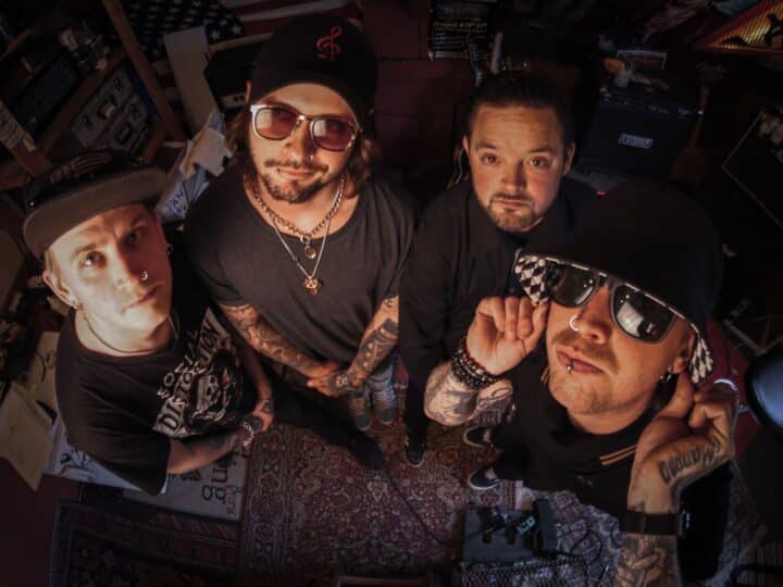 DIAMONDS AND GUNS – Video „Pain And Champagne“