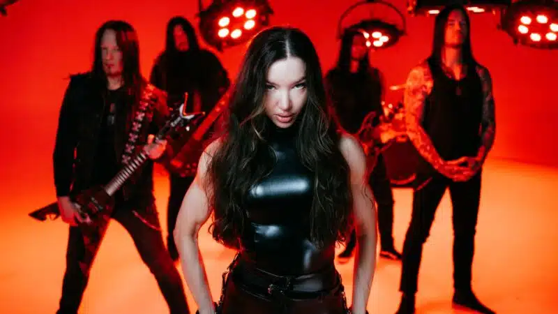 Wer ist Lauren Hart? – ARCH ENEMY haben gewählt.